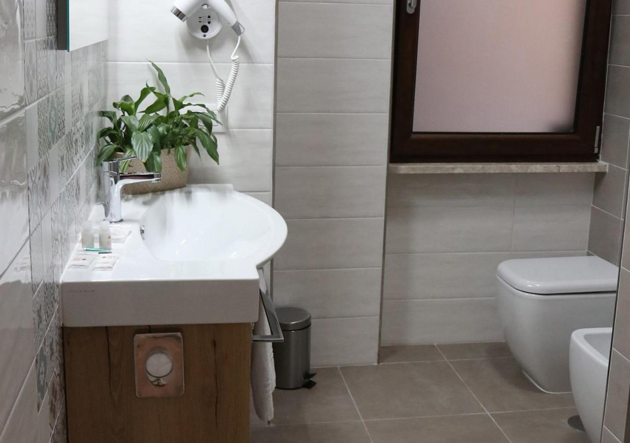 Residenza La Reggia Bed & Breakfast Caserta Bagian luar foto