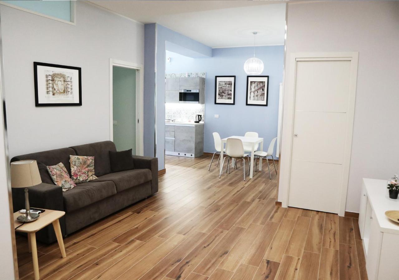 Residenza La Reggia Bed & Breakfast Caserta Bagian luar foto