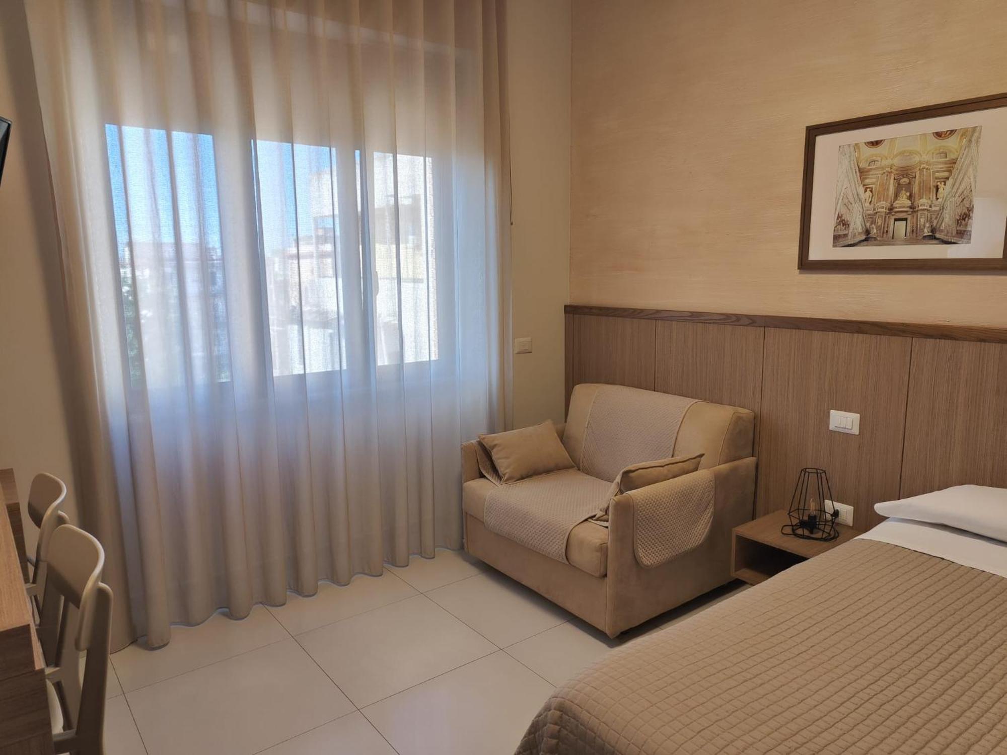 Residenza La Reggia Bed & Breakfast Caserta Bagian luar foto